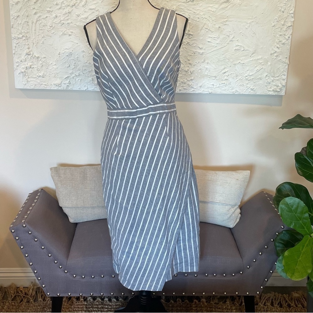Banana Republic Dress Gray White Striped Linen Sleeveless Dress Women's Size 4 - Picture 2 of 9